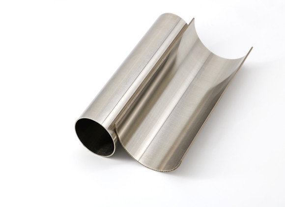 薄壁不銹鋼制品管在制酒設(shè)備中的應(yīng)用.jpg 薄壁不銹鋼制品管在制酒設(shè)備中的應(yīng)用.jpg