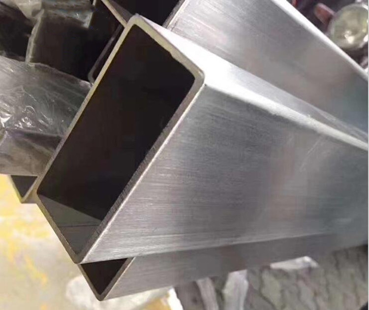 厚壁不銹鋼管應(yīng)用—機械設(shè)備.jpg 厚壁不銹鋼管應(yīng)用—機械設(shè)備.jpg